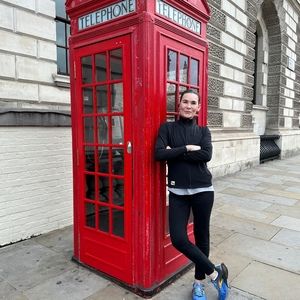 Meet your Posher, Melissa